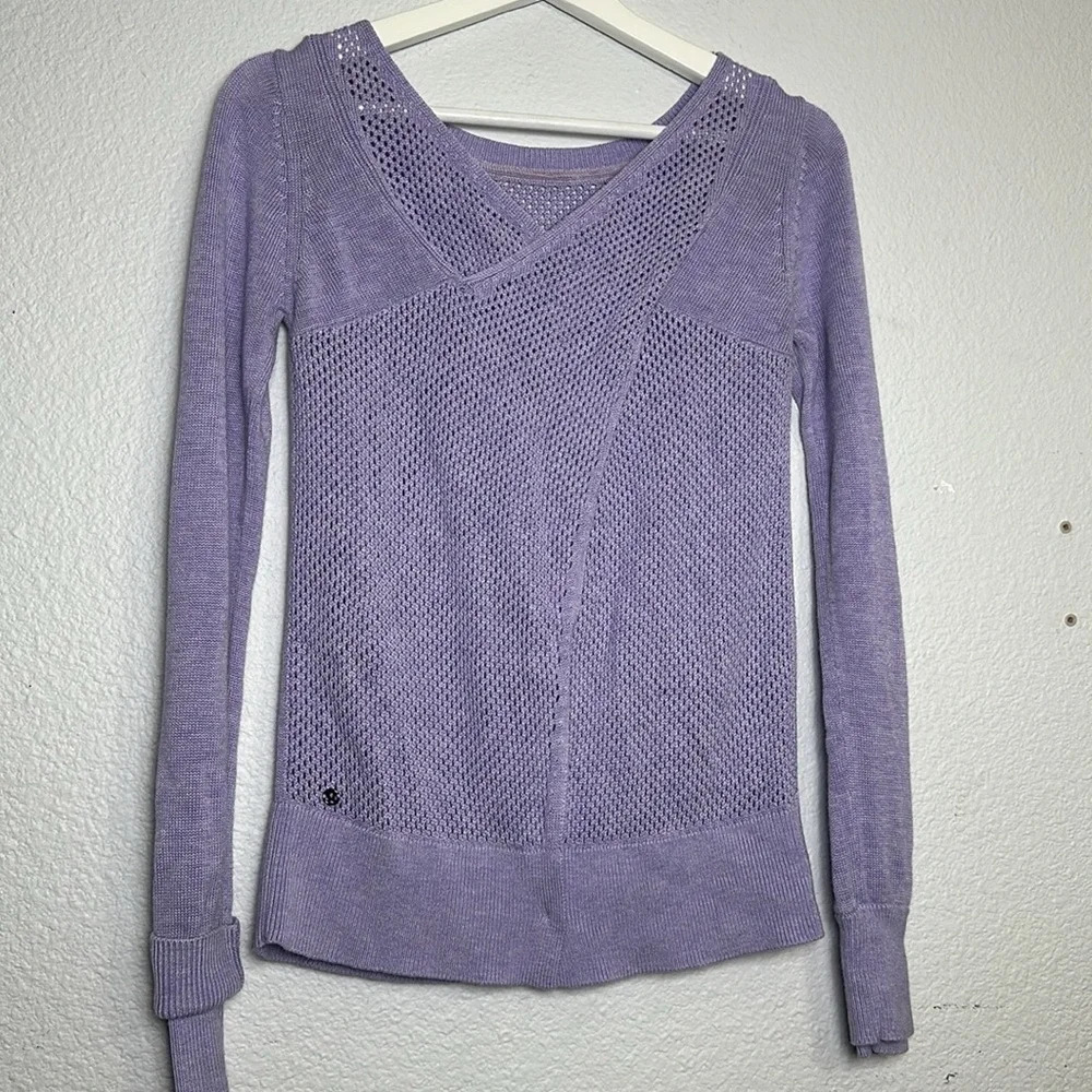 Lululemon Sunset Savasana Pullover Knit Sweater in Lilac Womens READ - Picture 2 of 9